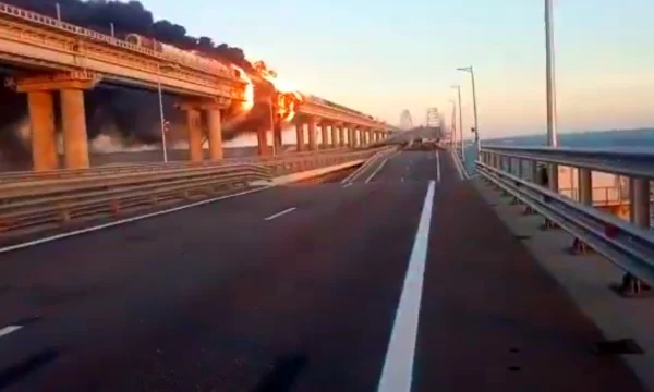 Взорвали Крымский мост